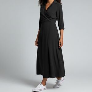 Unmarked Elegant Black Wrap Maxi Dress in Size Large